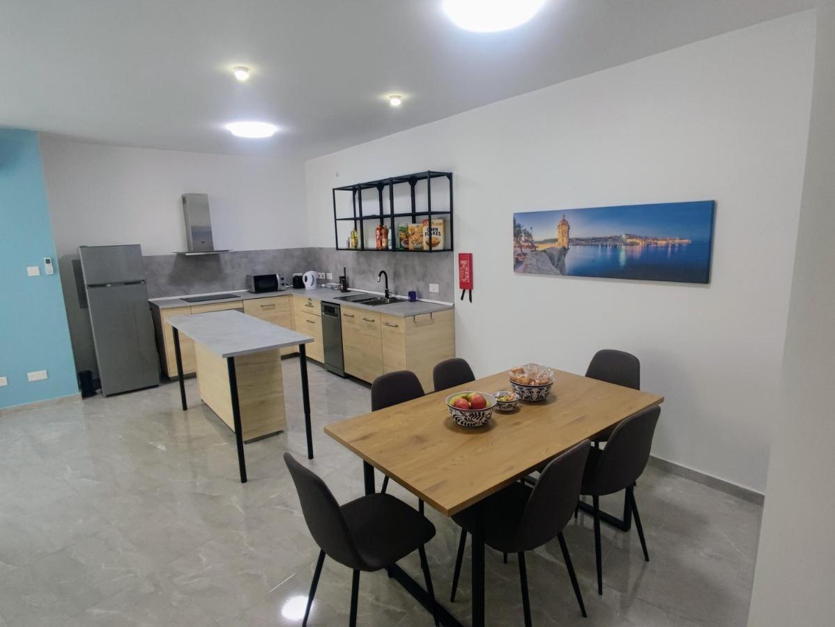 Deggies Apartments - Spacious, Modern Apartment! Naxxar Zewnętrze zdjęcie