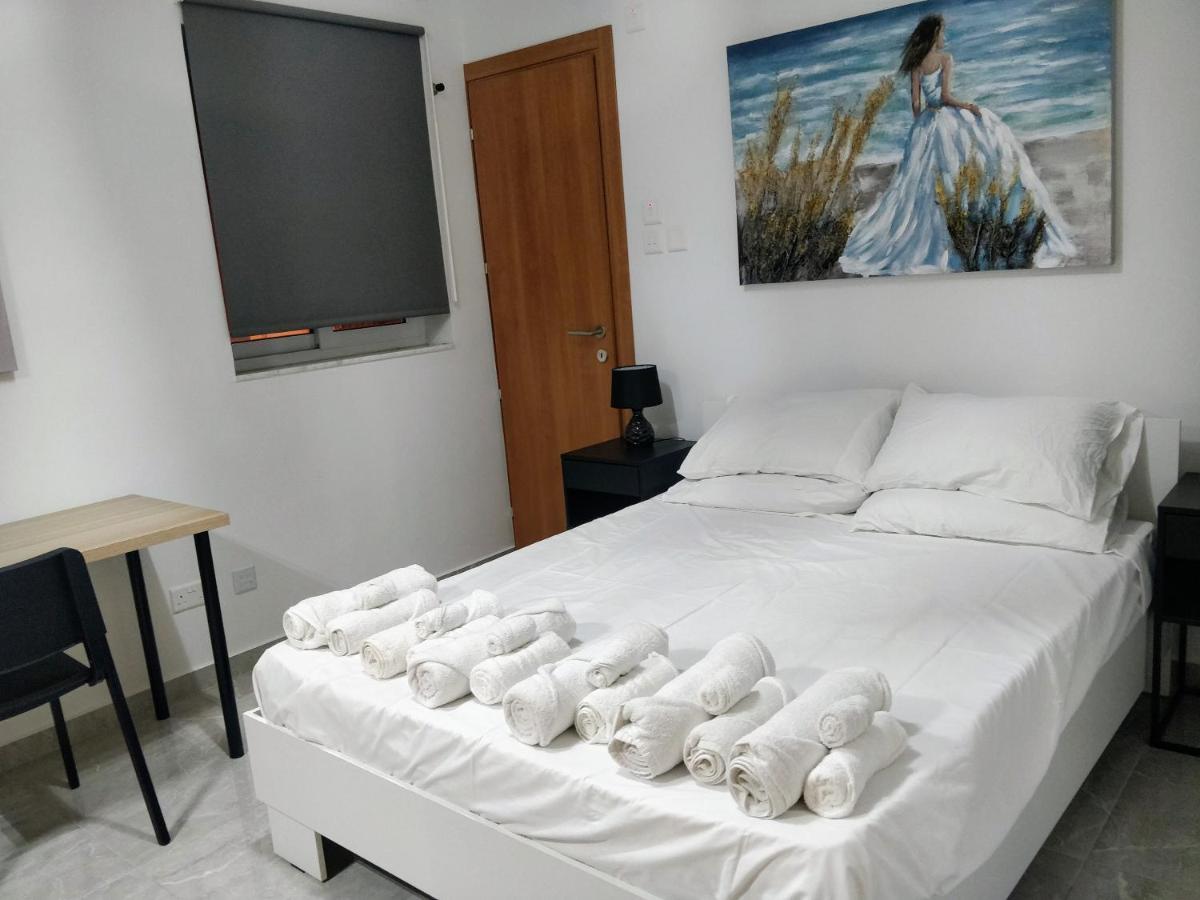 Deggies Apartments - Spacious, Modern Apartment! Naxxar Zewnętrze zdjęcie